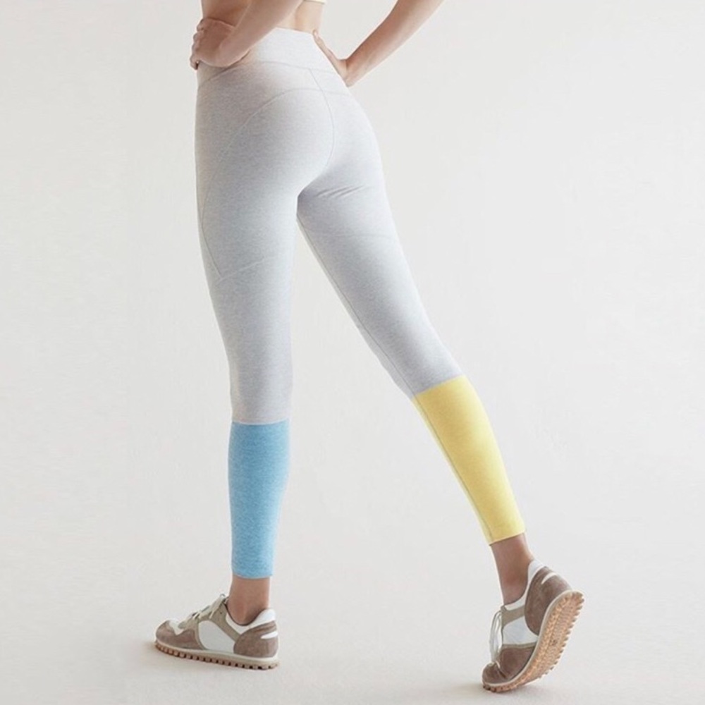 Outdoor Voices Dipped Warmup Legging
